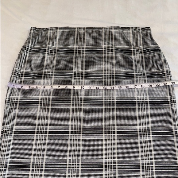 George Black and White Pencil Skirt Knee-Length Work Elastic Waist Women’s - Picture 6 of 11